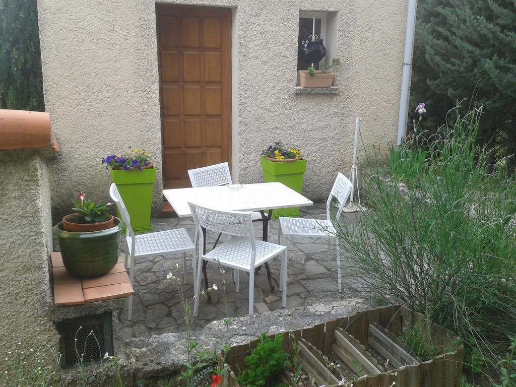 La Petite Maison De Marie Louise Lauris Exterior photo